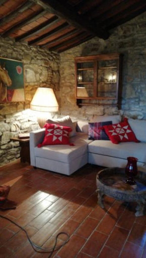 Casale i Due Cipressi Cortona